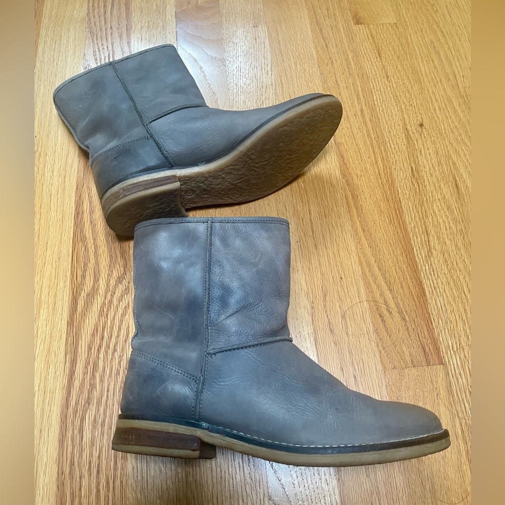 Made in Portugal STEVE MADDEN Gray Leather Boots Size 7